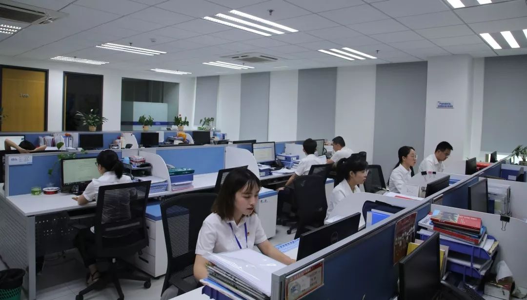 “十心”實(shí)不易，三年不尋常