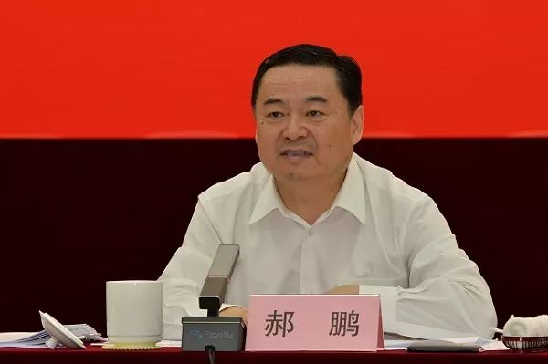 國資委與中央企業(yè)簽訂經營業(yè)績責任書，郝鵬強調要全力以赴穩(wěn)增長切實發(fā)揮好“穩(wěn)定器”作用