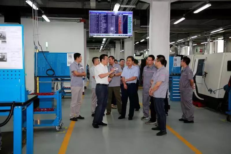 【不忘初心、牢記使命&lt;38&gt;】聚焦8個(gè)方面突出問(wèn)題 打響專(zhuān)項(xiàng)整治殲滅戰(zhàn)——兵裝集團(tuán)一體推進(jìn)調(diào)查研究、檢視問(wèn)題、整改落實(shí)